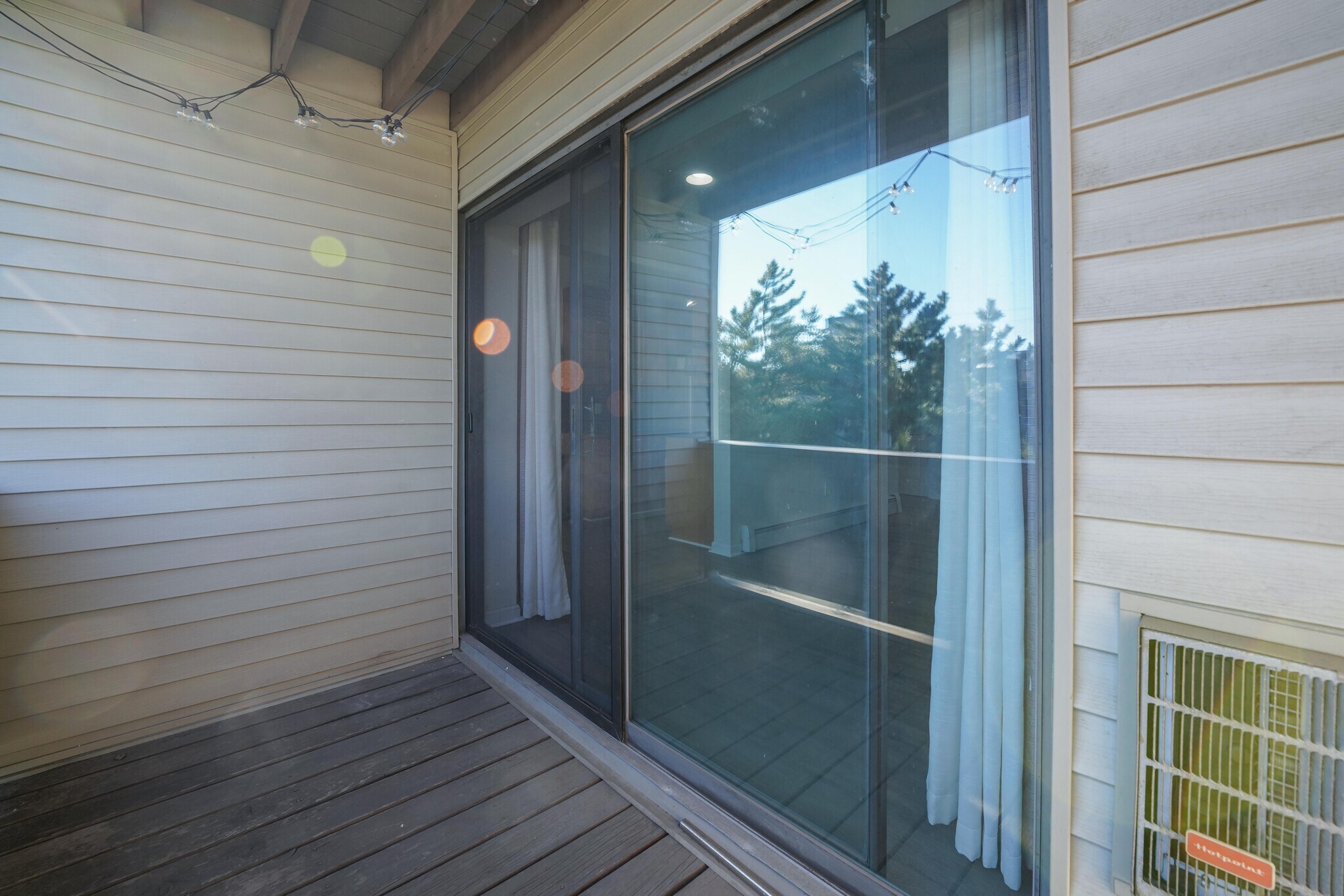 Building Photo - 1 River Rd