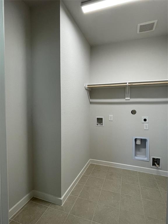 Building Photo - 9122 Brixham Dr