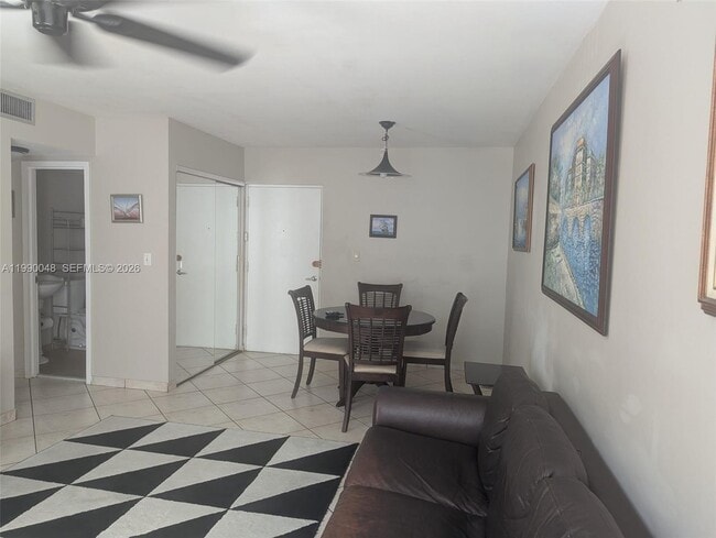 Building Photo - 17560 Atlantic Blvd