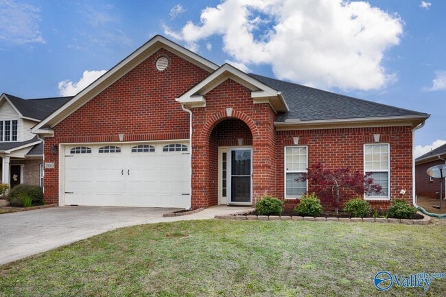 Building Photo - 29863 Thunderpaw Dr