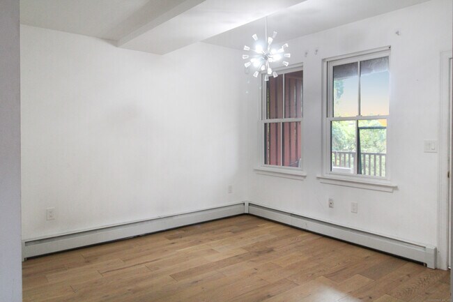 Building Photo - 41 Wolcott St