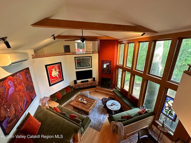 Building Photo - 26 Webster Rd