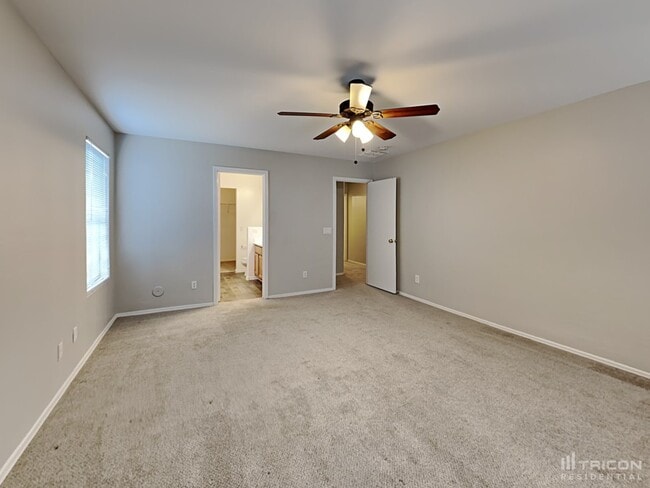 Building Photo - 2364 E Meadow Lark Way