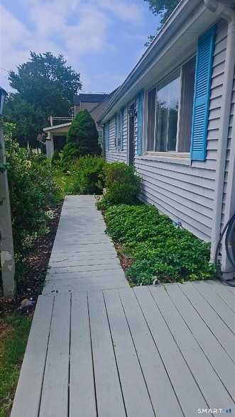 Building Photo - 43 Riverview Rd