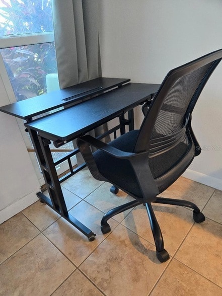 Building Photo - 4908 38th Way S