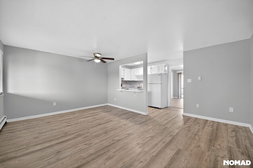 Building Photo - 1865 Fenton St