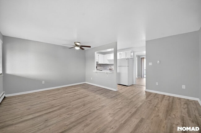 Building Photo - 1865 Fenton St