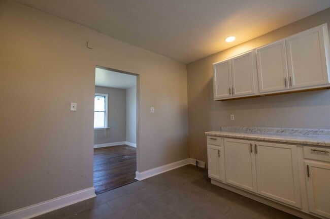 Building Photo - Stylish, Updated & Ready to Call Home