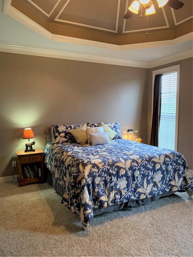 Building Photo - Rental in Gated Community