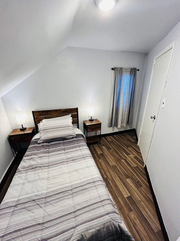 Building Photo - 1452 Huntersland Rd