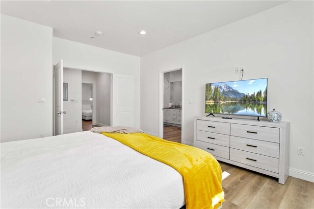 Building Photo - 11843 Apple Grove Ln