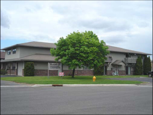 Building Photo - 2209 N Michelle Ct