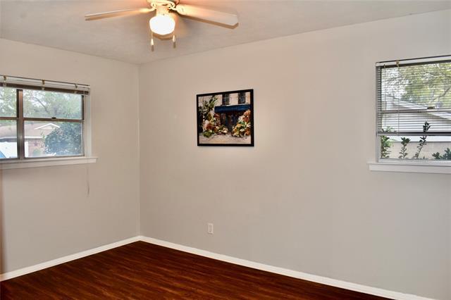 Building Photo - 1405 Brookside Dr