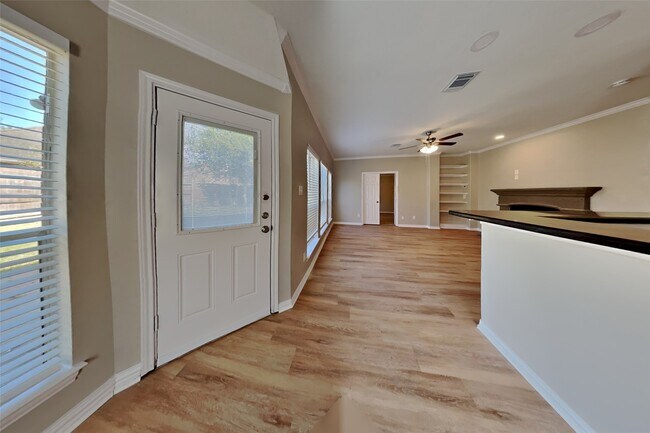 Building Photo - 3326 Beacon View Ct