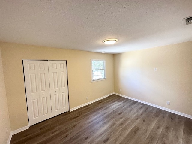 Building Photo - 2418 Crill Ave