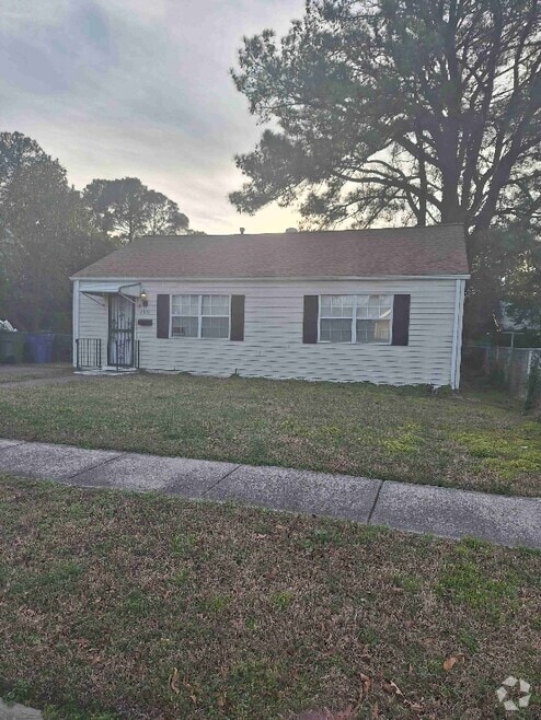 Building Photo - 2531 Vincent Ave