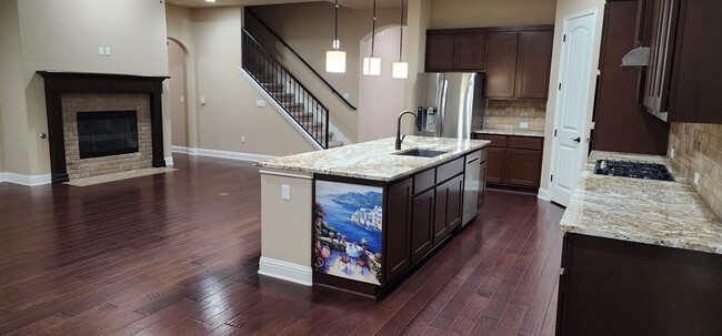 Building Photo - 12624 Cricoli Dr