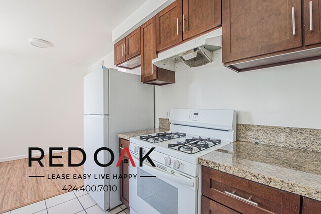 Building Photo - 6635 Etiwanda Ave