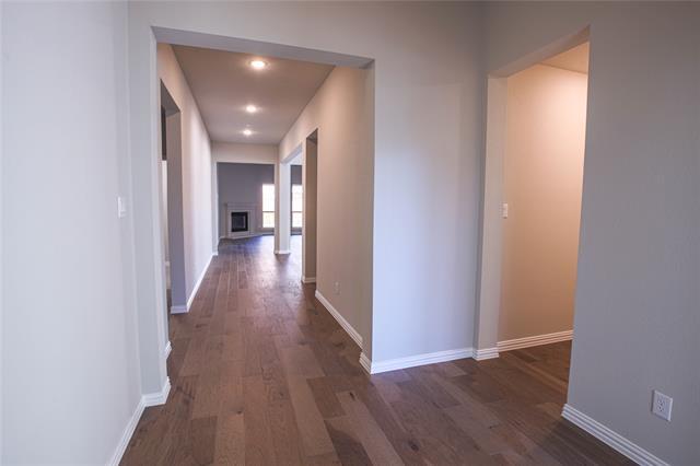 Building Photo - 1708 Daisy Corner Dr