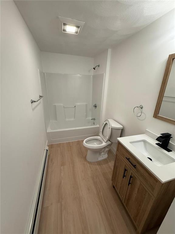 Building Photo - 61 Vale St