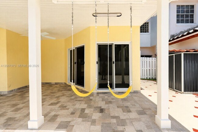 Building Photo - 15428 SW 50th Terrace