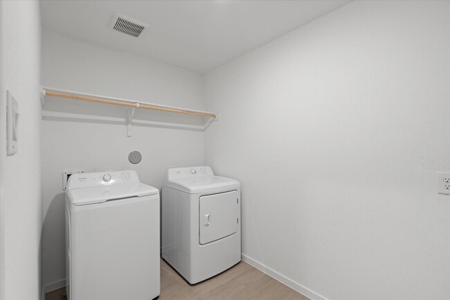 Building Photo - 28731 Texas Plns Dr