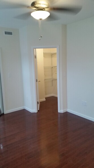 Walk-in closet in master bedroom - 815 Wharton St