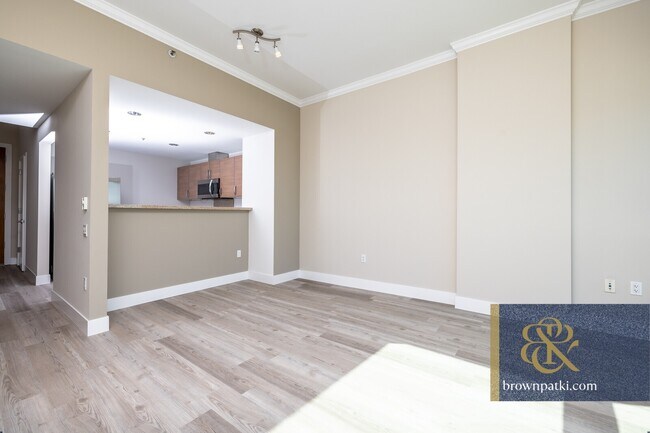 Building Photo - 1 Mandalay Pl