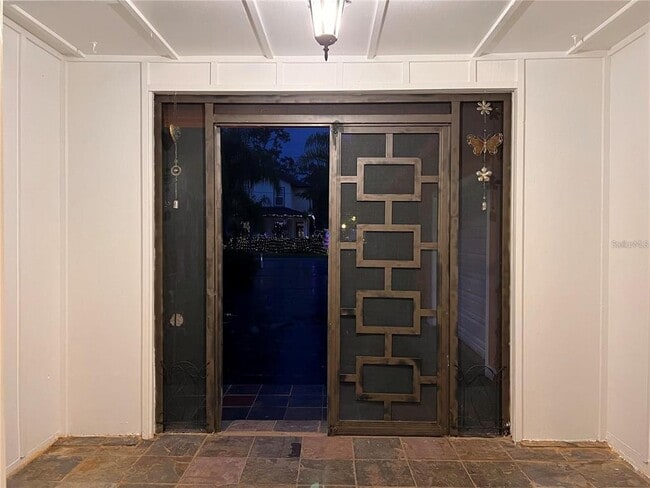 Building Photo - 14715 Bayonne Rd