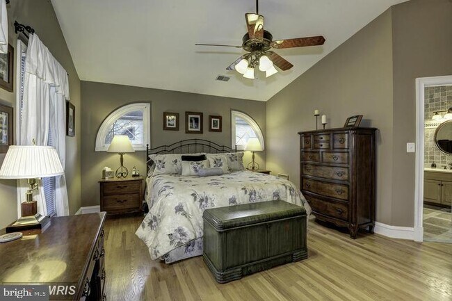 Building Photo - 10501 Chancery Ct