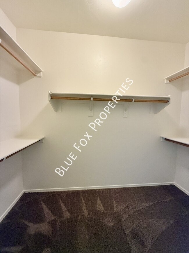 Building Photo - 6658 S Stone Fly Dr