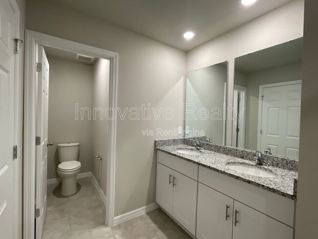 Building Photo - 2536 Sweet Viburnum Wy