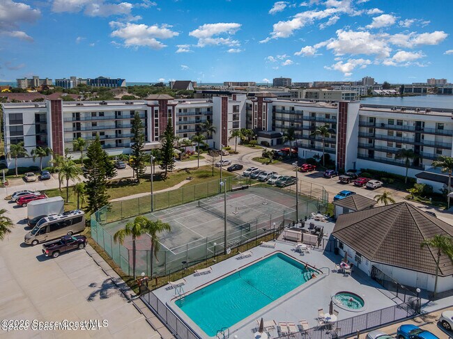 Building Photo - 3613 S Banana River Blvd