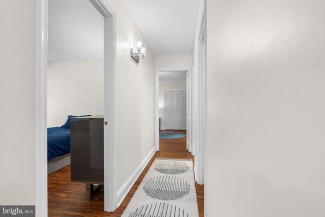 Building Photo - 7721 Tremayne Pl