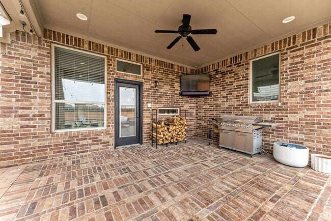 Building Photo - 23806 Hartford Springs Trail