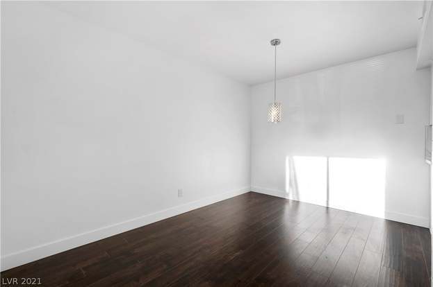 Building Photo - 3749 Carlyle Dr