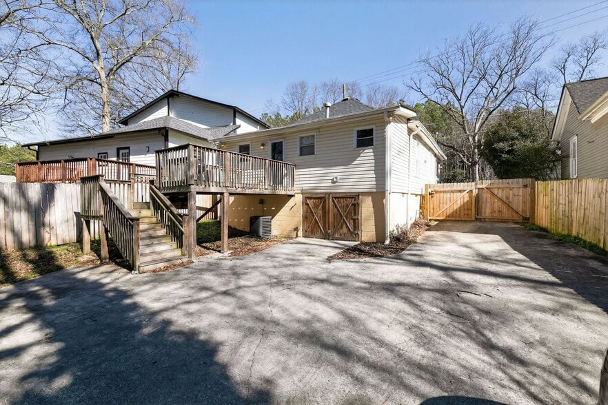 Building Photo - 1662 Connally Dr