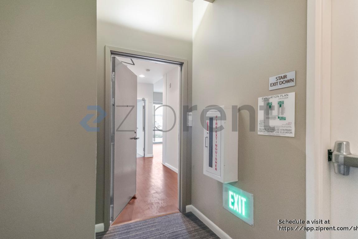 Building Photo - 428 Alice St