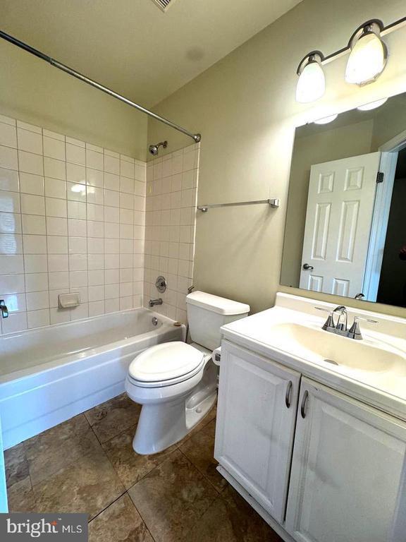 Building Photo - 5316 Ridley Ct