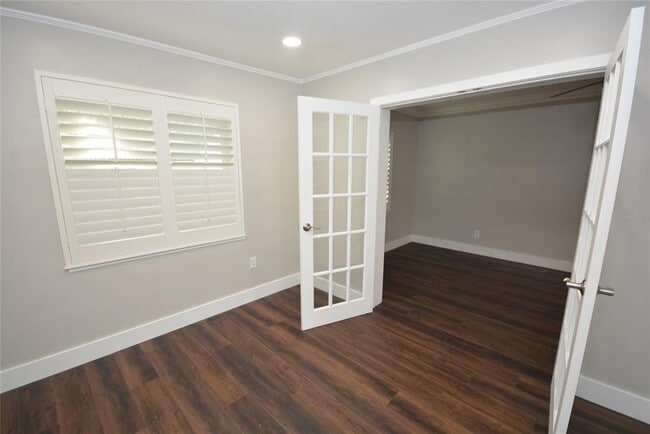 Building Photo - 3006 Vine St