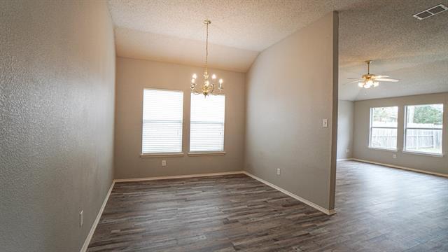 Building Photo - 1036 Hampton Dr