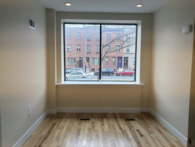 Building Photo - 1624 S Broad St