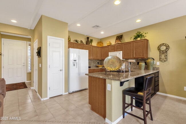 Building Photo - 4718 E Jude Ct