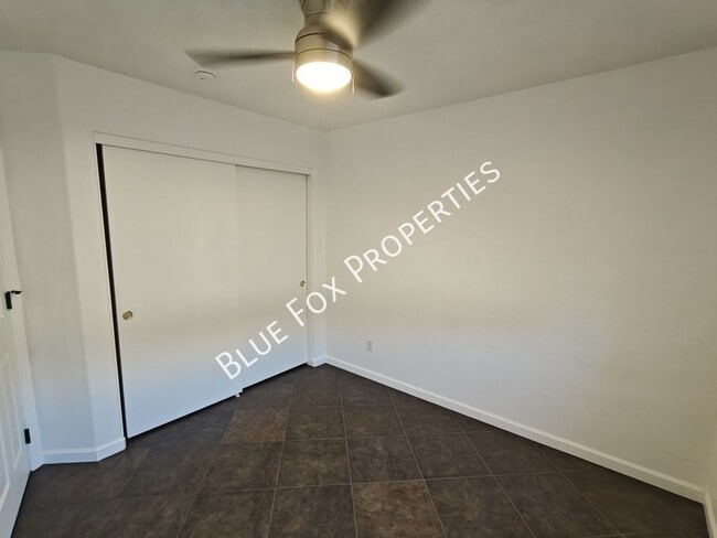 Building Photo - 2289 W Enchantment Pl