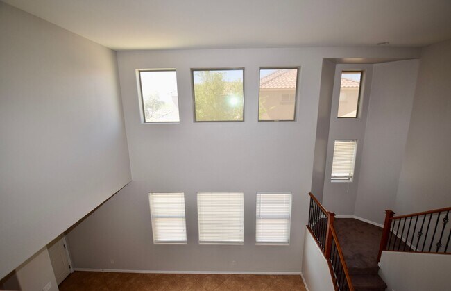 Building Photo - Beautiful Queen Creek home with a Pool!