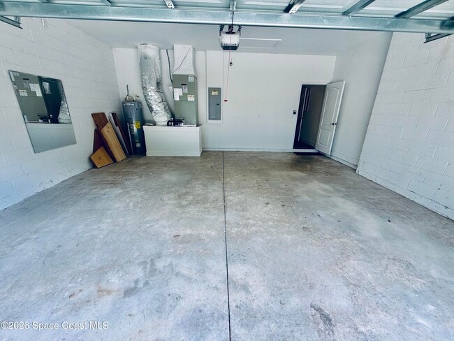 Building Photo - 614 Lynbrook St NW