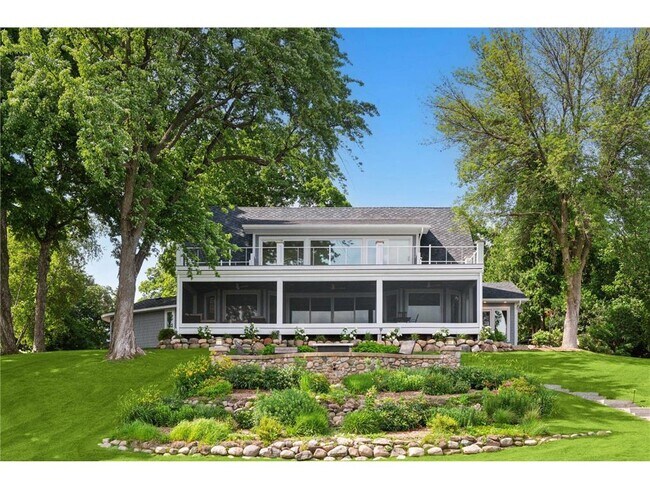 Building Photo - 2462 Lafayette Rd