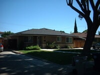 Building Photo - 938 Adams Ave