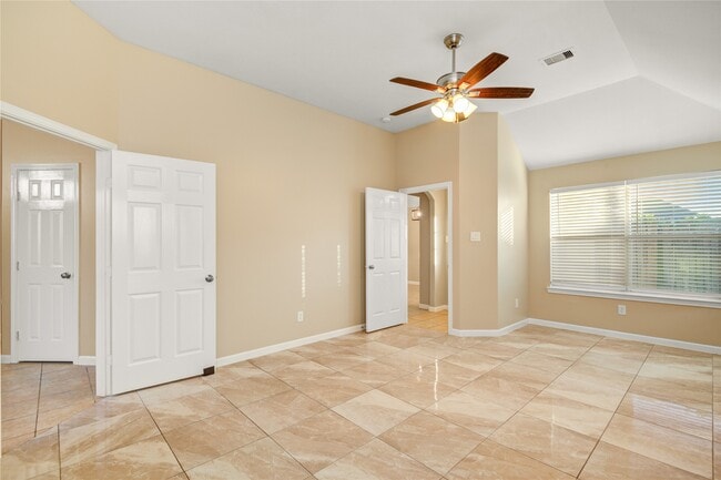 Building Photo - 10506 Pleasant Villas Ln