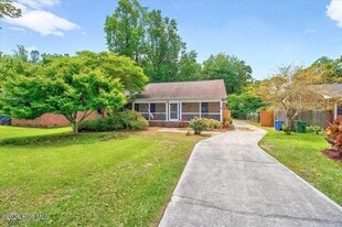 Building Photo - 5326 Ridgewood Heights Dr